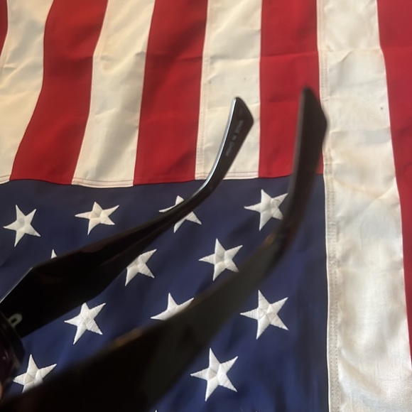 Sunglasses - Picture 12 of 14